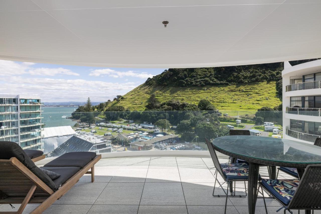 Oceanside Apartment With Iconic Views Mount Maunganui Exterior photo